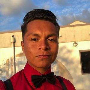 Meet your Posher, Hugo